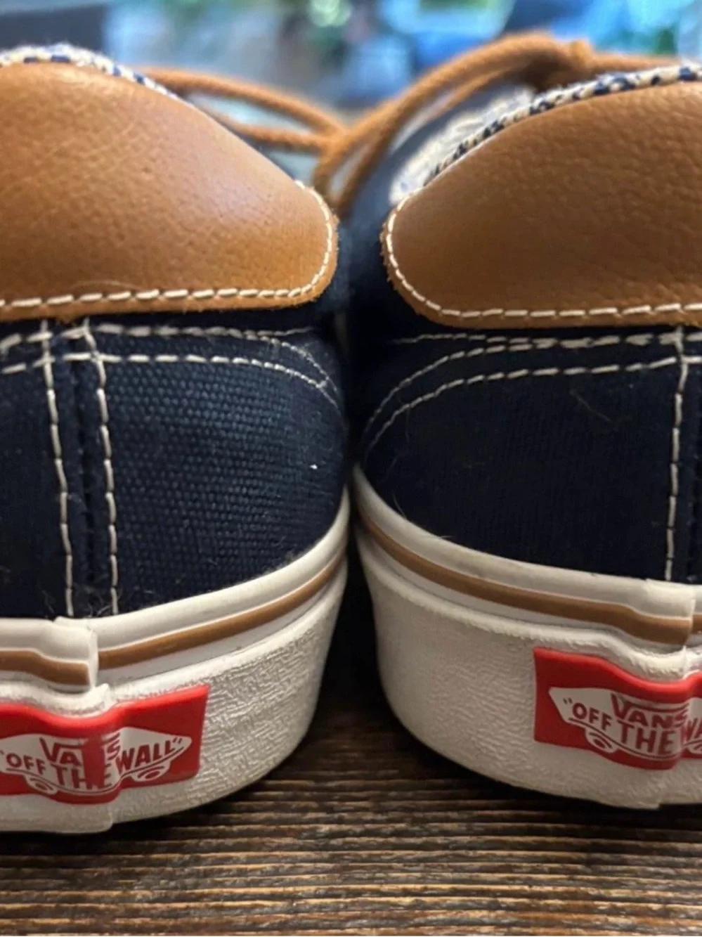 Vans Men’s Navy Canvas Low-Top Sneakers with Tan Accents